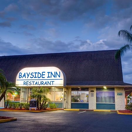 Bayside Inn Pinellas Park - Clearwater מראה חיצוני תמונה