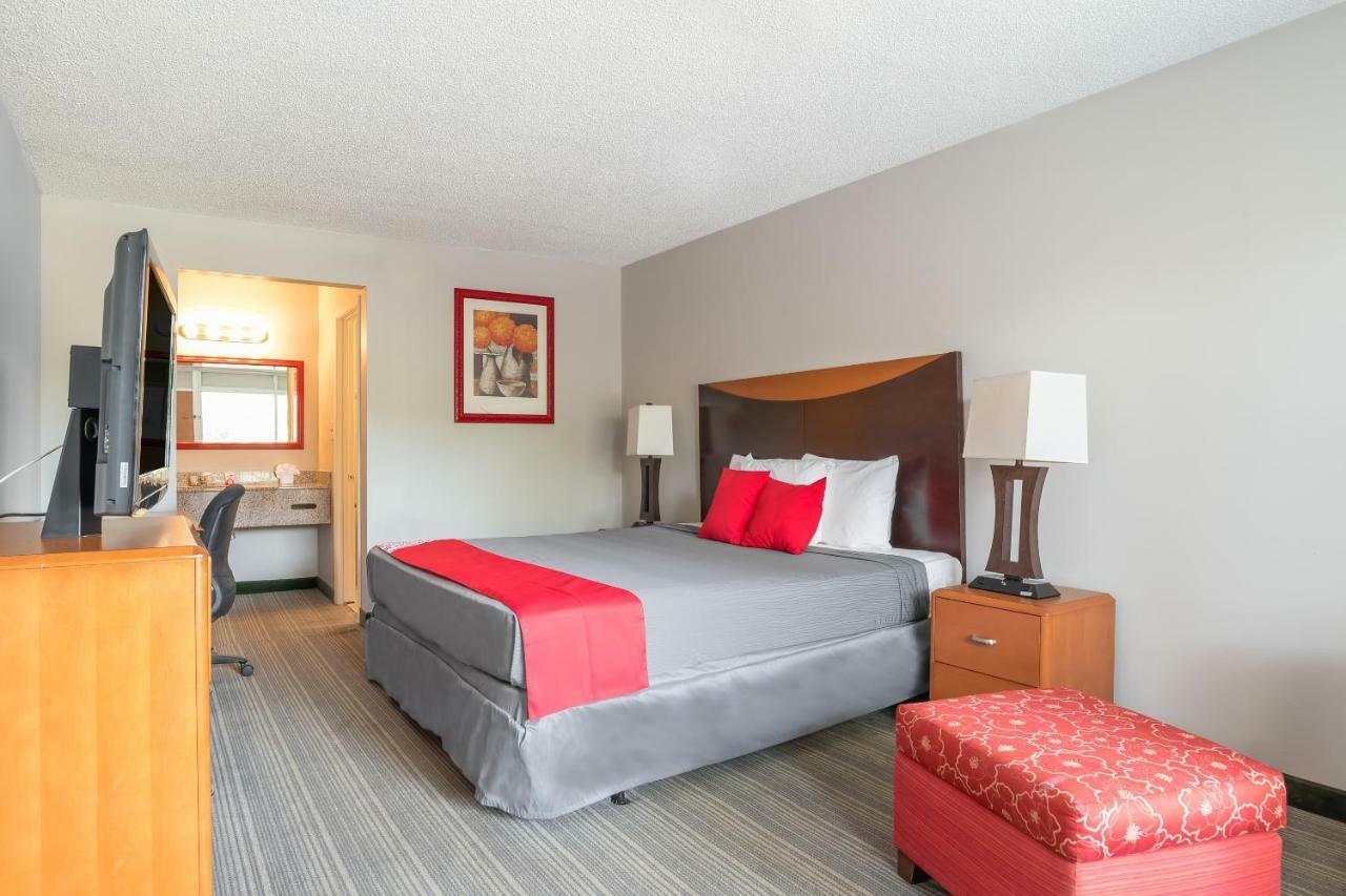 Bayside Inn Pinellas Park - Clearwater מראה חיצוני תמונה