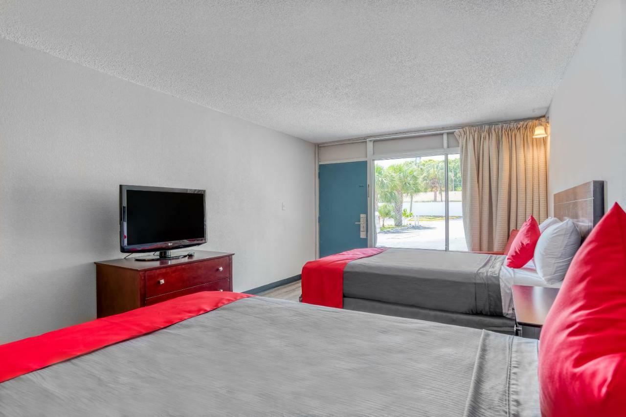 Bayside Inn Pinellas Park - Clearwater מראה חיצוני תמונה