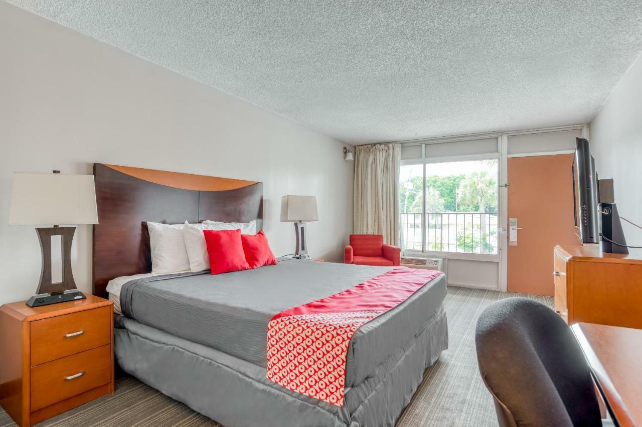 Bayside Inn Pinellas Park - Clearwater מראה חיצוני תמונה